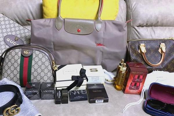 去法国必买清单(奢侈品篇),别只顾着玩哦~ 去法国必买清单(奢侈品篇),别只顾着玩哦~