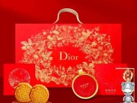 从墨舞中秋┃到FENDI／GUCCI／DIOR等12大奢侈品月饼礼盒集锦【看见设计521】