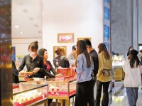 中国“宝都”水贝，何以成为全球黄金珠宝交易高地？