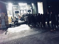 8人微信卖豪车一年几亿！这个90后怎么做到的？