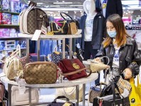 奢侈品行业进入下半场,特卖会开始兴起