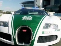 中东富豪都开什么车？阿联酋阿布扎比实地探寻富人们的豪车之路
