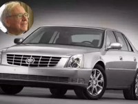 美国富豪们为什么不愿开豪车?被美国人的消费观震撼到了!