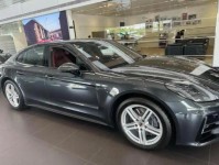 100万元级豪车冠军！国内销量第一的百万豪车：反超了奔驰、宝马