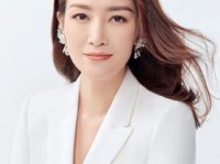 《时尚芭莎》Harper's BAZAAR