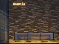 爱马仕超越LVMH成全球市值最高奢侈品公司