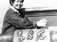 70年来中国女性服饰变迁史：你的时尚，都是爸妈玩剩的