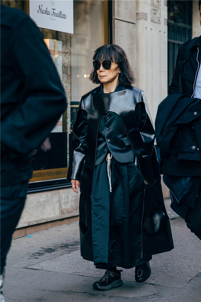 004-Rei-Kawakubo-vogue-credit-STYLEDUMONDE-20190928.jpg