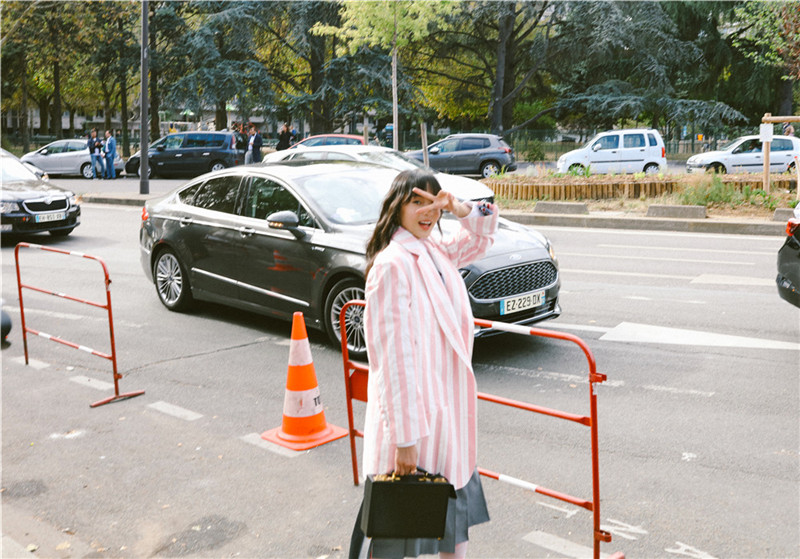001-PARIS-STREETSTYLE-PHILOH-DAY7-22-credit-Phil-Oh.jpg