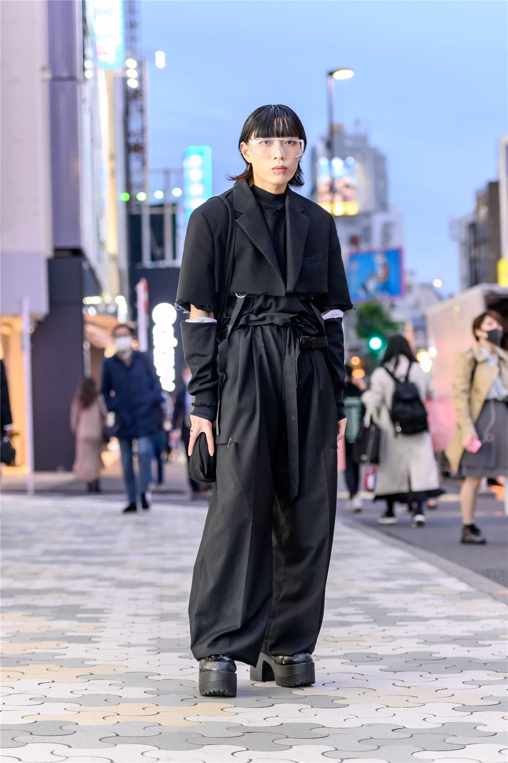 034-Day-4-Tokyo-Street-Style-vogue-191020-credit-Kira-TokyoFashion.com-24.jpg